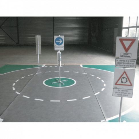 Lernparcours „Kreisverkehr” und „Einbahnstraße”