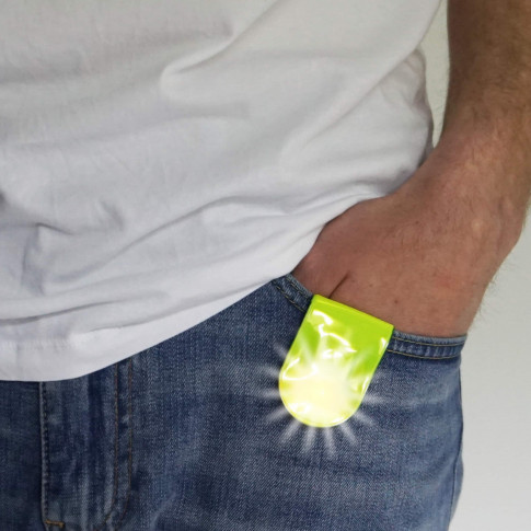 Reflektierender Magnetclip mit personalisierbarer LED