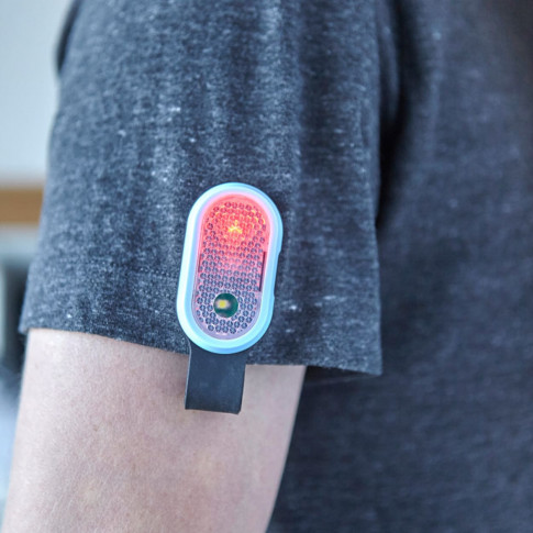 Personalisierbare 2-in-1-Sicherheitslampe (In Deutschland nicht verfügbar)