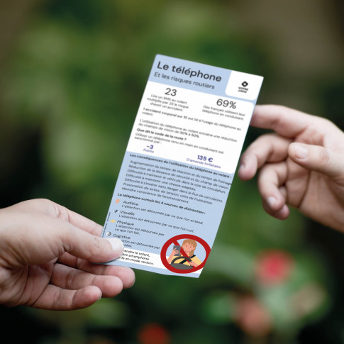 Aufklärungsflyer – Risiken im Zusammenhang mit Smartphones