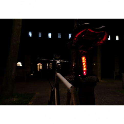 Lampe vélo arrière avec laser