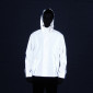 Vollständig reflektierende Windjacke