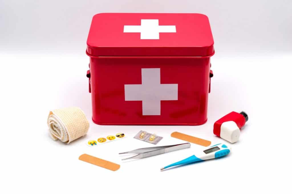 La trousse de secours en entreprise - AIST 84