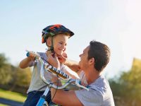 Education-routière-jeunes-enfants-prévention-casque-vélo